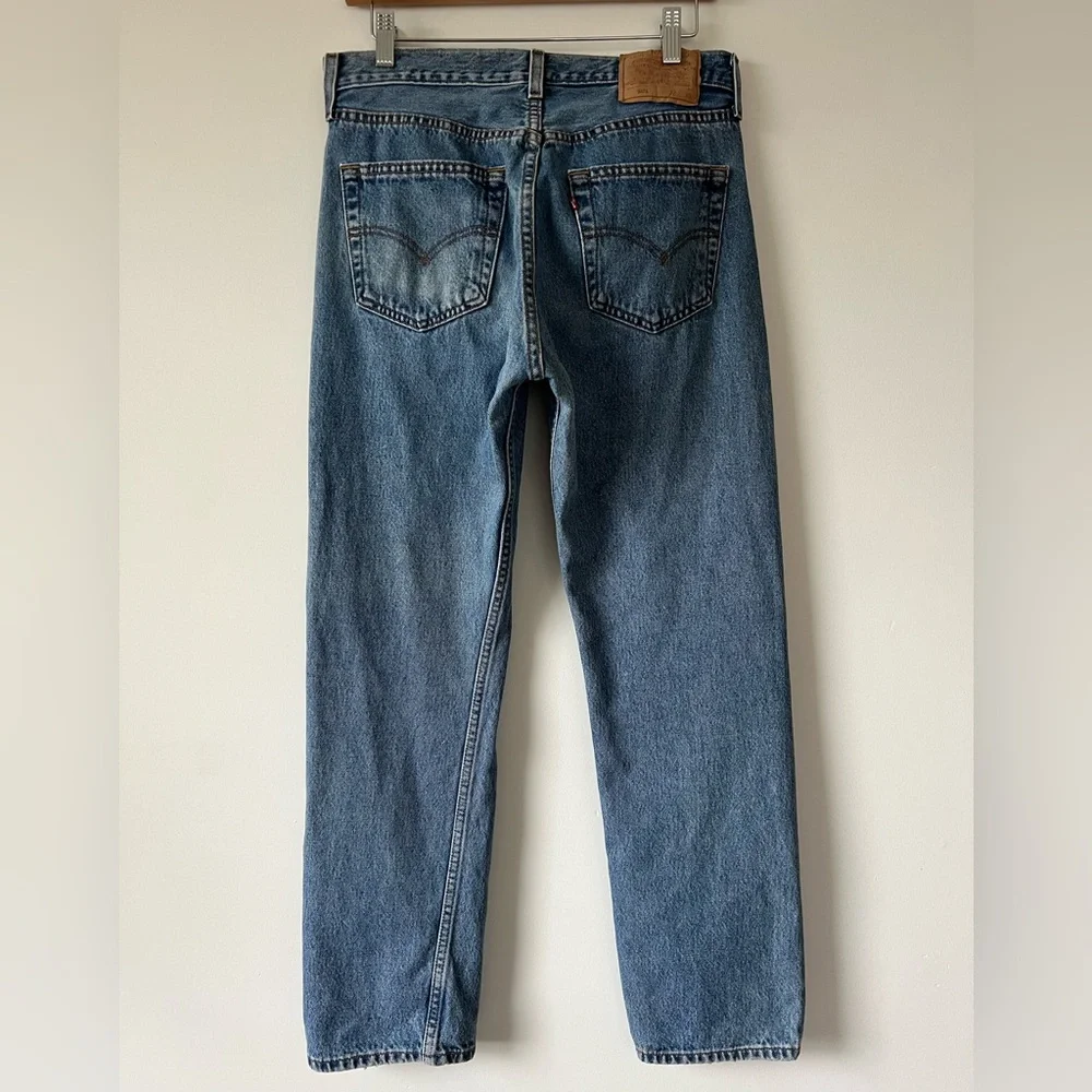 Levi's Straight Leg Jeans - Classic Blue Wash - Picture 2 of 3